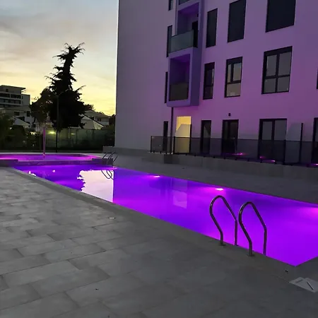 Sabbia D'oro Modern With Pool & * Golem (Tirana)